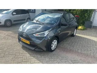 Toyota Aygo 1.0 VVT-i x-fun