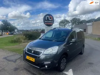 Peugeot Partner Tepee 2017 * 1.2 PureTech Active * MPV * APK *
