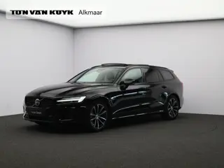 Volvo V60 2.0 T8 Plug-in hybrid AWD Plus Dark Trekhaak / Stoelverwarming / 360 camera / Parkeersenso