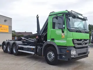 Mercedes-Benz Actros 3236 Hooklift + Hiabcrane (bj 2012)