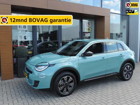 Fiat 600 1.2-T Hybrid Urban AUTOMAAT 31.000km | LED kopl | CarPlay | Stoelverw | Cruise contr | Keyl