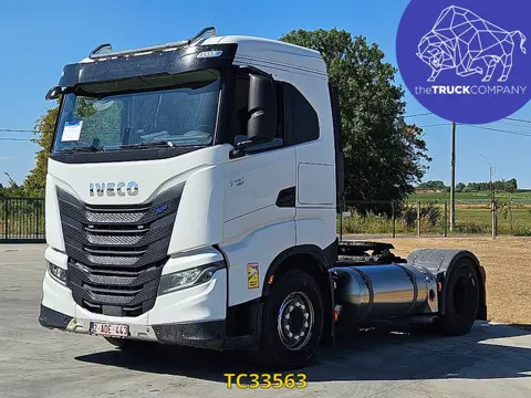 Iveco S-Way 460 (bj 2021, automaat)