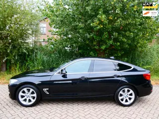 BMW 3-serie Gran Turismo 320i High Exe Automaat 184pk Clima Leder Navi Xenon