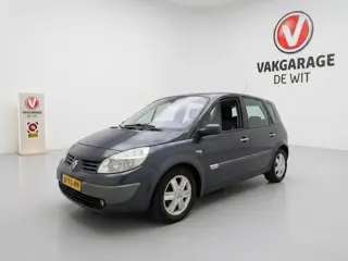 Renault Scénic 2.0-16V Privilège Luxe