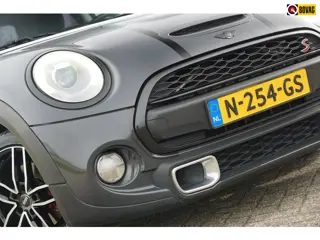 Mini 2.0 Cooper S Chili Serious Business | Thunder Grey Metallic | Full-LED/Half-Leder/NAV/Stoelverw