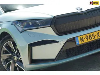 Skoda Enyaq iV 60 Sportline - Arctic Silver - Sport Plus - SmartLink - Topstaat