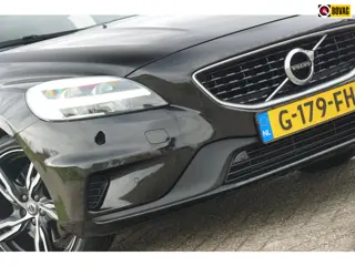 Volvo V40 1.5 T3 R-Design - Onyx Black - Full Led/Alcantara/Camera/Mirrorscreen