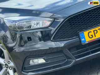 Ford Focus Wagon 2.0 ST - Shadow Black Metallic - Recaro//2xLed/Winterpakket