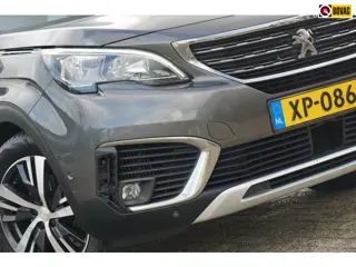 Peugeot 5008 1.2 PureTech Allure AUT | Gris Platinium | Carplay/Stoelverwarming/Cruise/Camera - Keur