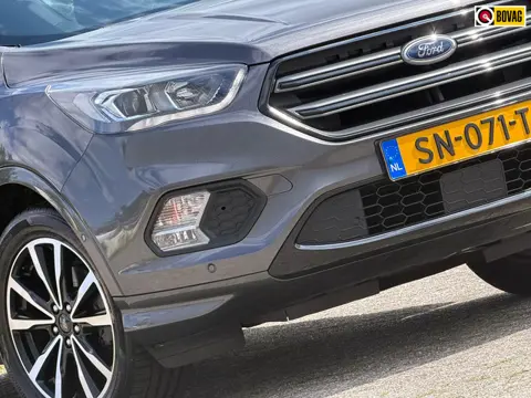 Ford Kuga 1.5 EcoBoost ST Line - Magnetic Grey - TSC/Trekhaak/SYNC3 - Topstaat