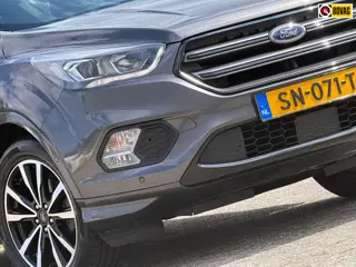 Ford Kuga 1.5 EcoBoost ST Line - Magnetic Grey - TSC/Trekhaak/SYNC3 - Topstaat