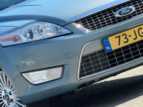 Ford Mondeo 2.0-16V Titanium FlexiFuel - Avalon metallic - Lekker ''old school'' - dus goed.