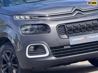 Citroen BERLINGO 1.2 PureTech Shine 130pk Automaat - Gris Platinium - Panorama/Carplay/Clima/Camera