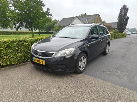 Kia cee'd Sporty Wagon 1.6 CRDi X-tra AIRCO BJ 2011