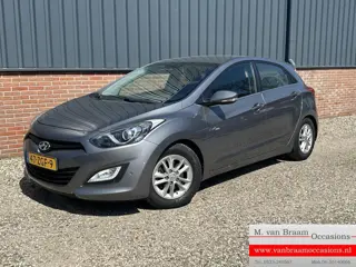Hyundai i30 1.6 GDI Business Edition Ecc/Camera/Trekhaak/Lmv/Navigatie