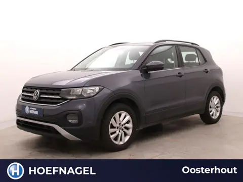 Volkswagen T-Cross 1.0 TSI Life | Automaat | Camera | Adaptive Cruise | CarPlay | Stoelverwarming | 