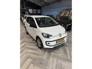 Foto 20 van Volkswagen Up! 1.0 move up! LEER,STOELVERWARMING,