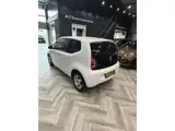 Foto 27 van Volkswagen Up! 1.0 move up! LEER,STOELVERWARMING,