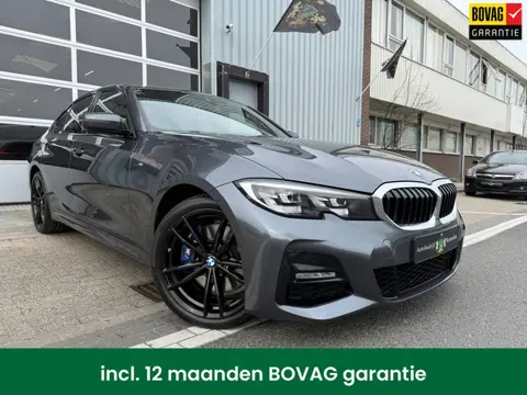 BMW 3-serie 330e High Executive AUT 292PK LED/LEER/NAV/LMV19