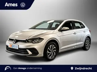 Volkswagen Polo 1.0 95pk TSI Life Edition Voorstoelen verwarmd | Parkeersensoren voor & achter | Ach