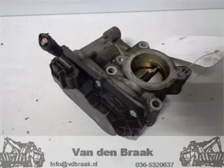 Renault Clio 1.2 16V 2005-2013 Gasklephuis