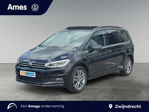 Volkswagen Touran 1.5 150pk TSI Highline 7p Panoramaschuif-kanteldak | Navigatie 'Discover Media' | 