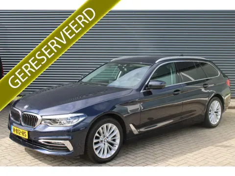 BMW 5 Serie Touring 520i Luxuryline Full-Led Comfort-Zetels Dakota-Leer 360-Camera