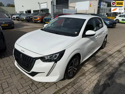 Peugeot 208 1.2 PureTech Allure 100PK, Navi, Dealer auto, Camera, Stoel verwarming