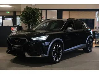 CUPRA Formentor 1.4 e-Hybrid VZ 245PK Led Cam Trekhaak ACC Kessy Navi Virtual Stoelverwarming