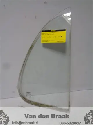 Nissan Micra 5 deurs 1992-2003 Scheerraam rechtsachter