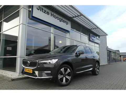 Volvo XC60 2.0 T6 Plug-in hybrid AWD Plus Bright PANO, 360° CAMERA, MEMORY 2X, LEER, WINTER PACK, AD