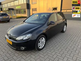 Volkswagen Golf 1.2 TSI Highline BlueMotion