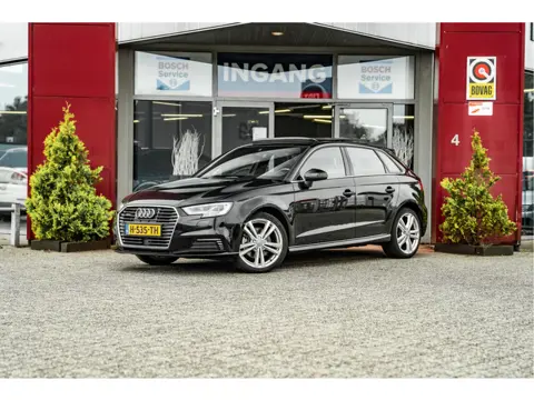 Audi A3 Sportback 40 e-tron Advance Sport | Pano | Trekhaak