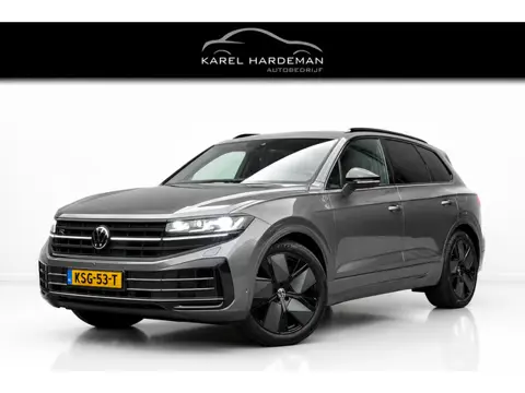 Volkswagen Touareg 3.0 TSi eHybrid 4MOTION R | Panoramadak | Luchtvering | 360°| HUD | Stoelverwarmi