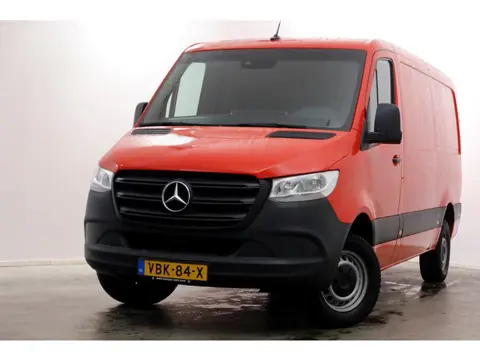 Mercedes-Benz Sprinter 314 CDI 143pk E6 RWD L2H1 Navi/Camera/Trekhaak 3500kg 08-2019