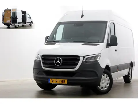 Mercedes-Benz Sprinter 319 CDI 3.0 V6 190pk E6 L2H2 7G Automaat LED/Camera/Trekhaak 3500kg 02-2019
