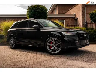 Audi Q7 60 TFSI e Quattro Competition Luchtvering Elek. Trekhaak Massage Matrix B&O Stoelverw/Ventil