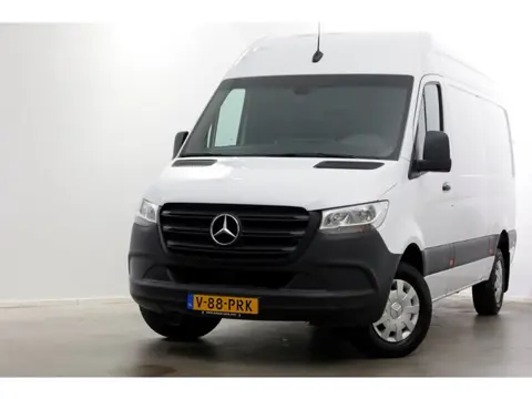 Mercedes-Benz Sprinter 316 CDI 163pk RWD L2H2 Airco/Navi/Camera/Trekhaak 3500kg 11-2018