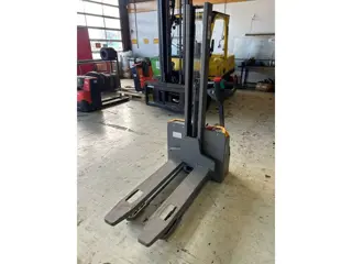 Jungheinrich EJCM10 (bj 2019)