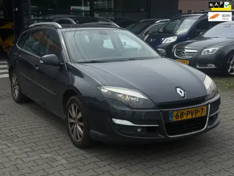 Renault Laguna Estate 1.5 dCi Dynamique RIJDT PERFECT/2EIGENAAR!