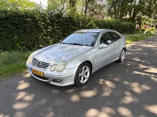 Mercedes-Benz C-Klasse Sportcoupe 160 (bj 2005)