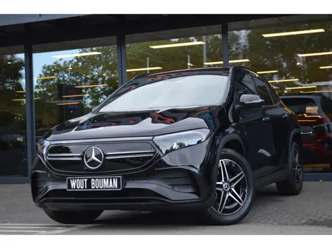 Mercedes-Benz EQA 250+ AMG-Line 71 kWh Panorama Memory Camera 360 Keyless Pdc