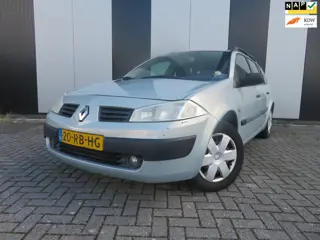 Renault Mégane Grand Tour 1.6-16V Dynamique Comfort