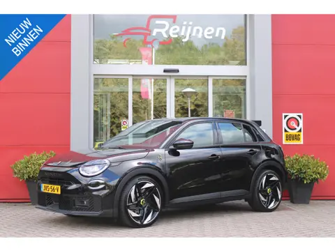 ABARTH 600e Abarth Turismo 240PK 54 kWh | "TORSEN" MECHANISCH SPERDIFFERENTIEEL | SABELT SPORT STOEL