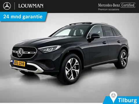 Mercedes-Benz GLC 300 e 4MATIC Plug-In Hybride Panorama Schuif Kanteldak | Trekhaak | Memory voorsto