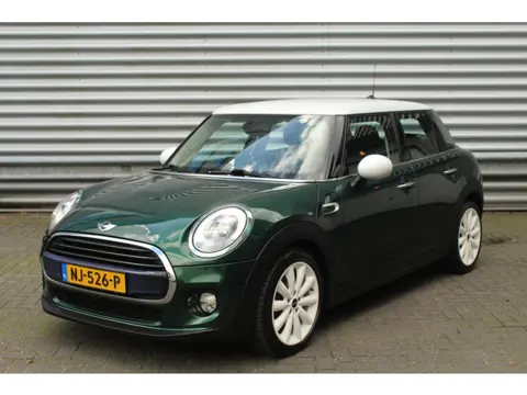 Mini Cooper 1.5 136pk Chili Business AUTOMAAT NL Auto NAP