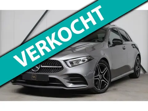 Mercedes-Benz A-klasse 200 AMG-Line l Pano l 1e eigenaar l Night pakket l LED