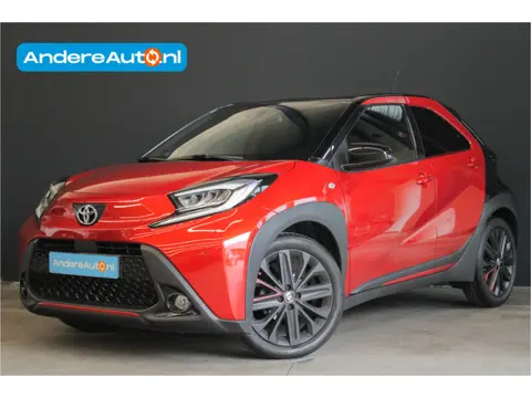 Toyota Aygo X 1.0 VVT-i MT Premium |nieuw onderhoud|stoelverwarming|leder|parkeersensoren|