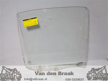 Nissan Micra 5 deurs 1992-2003 Portierraam rechtsachter