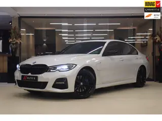 BMW 3-serie 330e High Executive M Sport /PANO/SFEER/CARPLAY/CAM/BOMVOL
